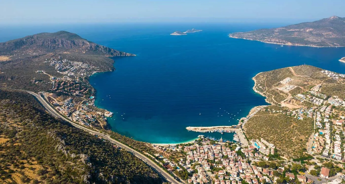 Die Bucht von Kalkan und der Ort von oben