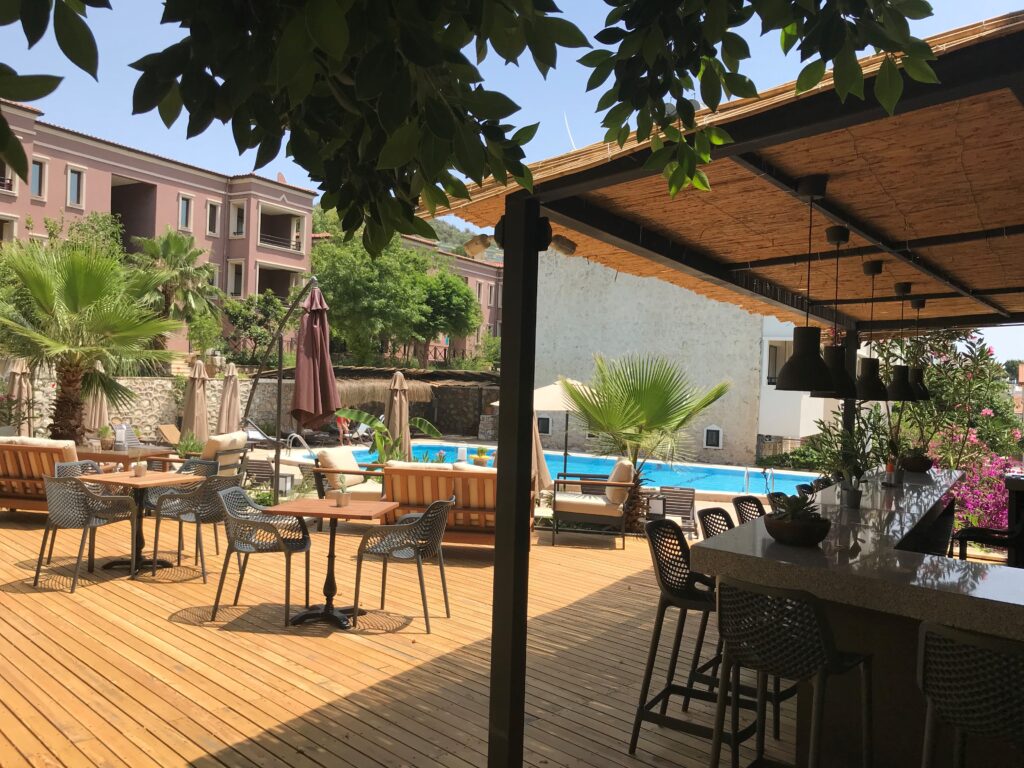 Pool and Bar